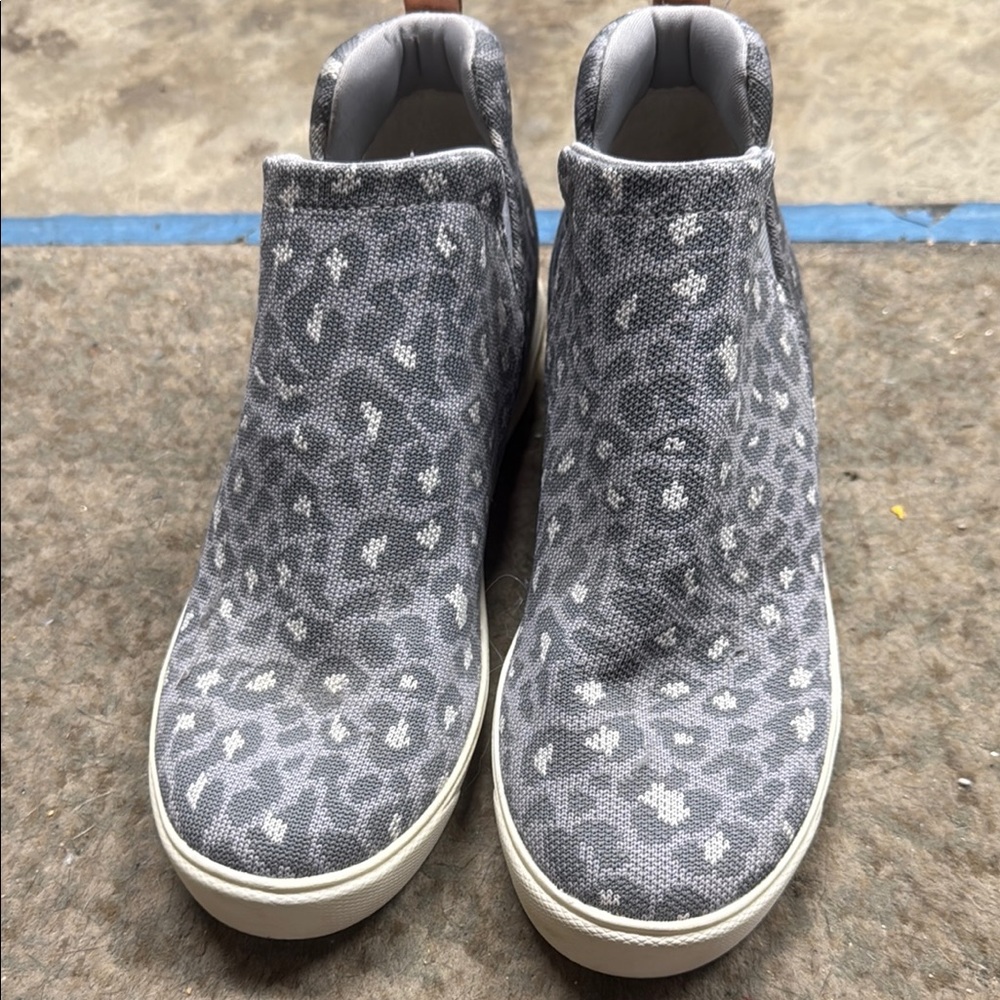 Ryka Gray Ankle Booties with Elastic Slip-On Design